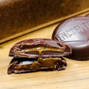 Pistachio Filled Discs