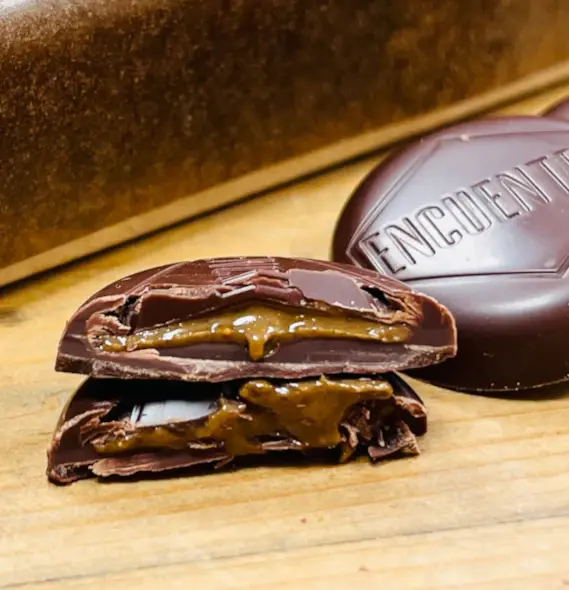 Pistachio Filled Discs